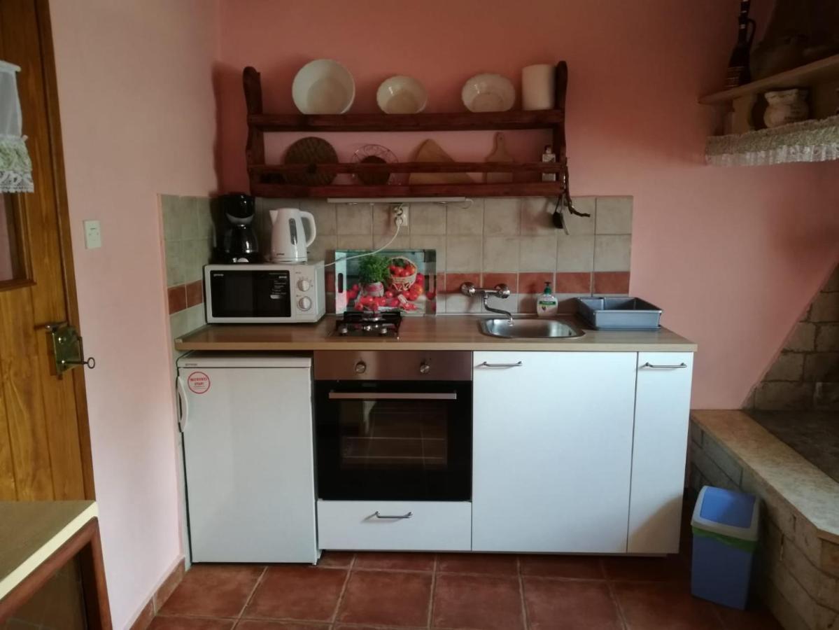 Holiday Home Maria Pazin Exterior photo